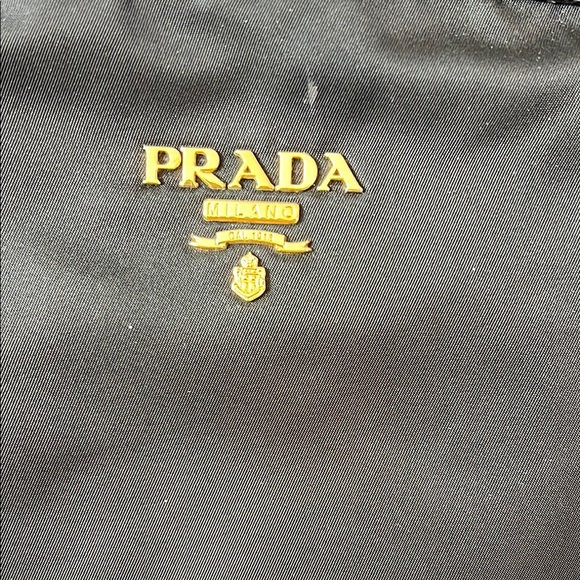 1715 Prada Black Nylon Tote Bag - Picture 2 of 12